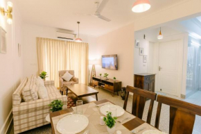 Da Alohas Premium 1BHK Suite Pool & Field View
